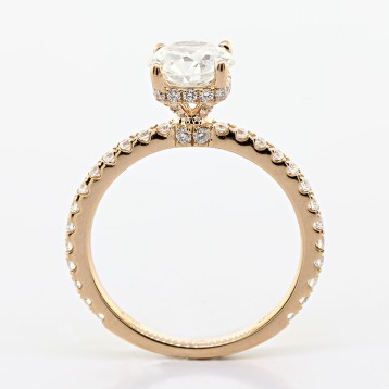 1.25 cts round cut diamond engagement ring set in 18 K Rose gold